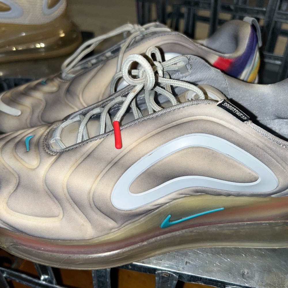 Nike 720’s